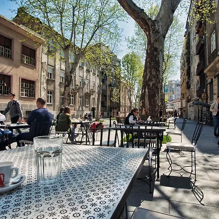 Hostgost Selected - Skadarlija Square