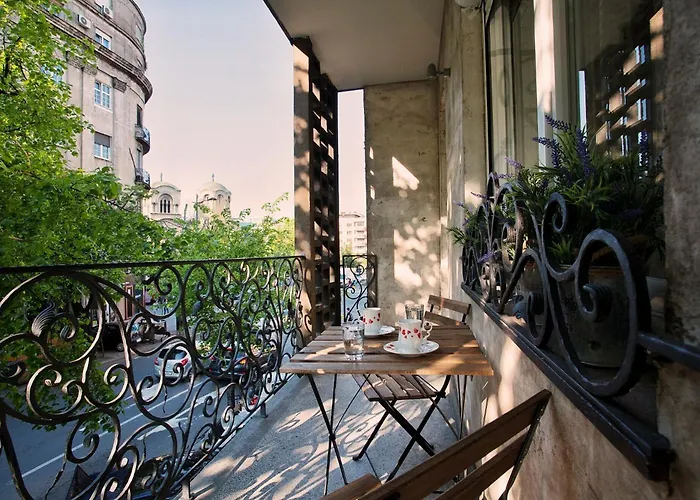 شقة Hostgost Selected - Skadarlija Square بلغراد