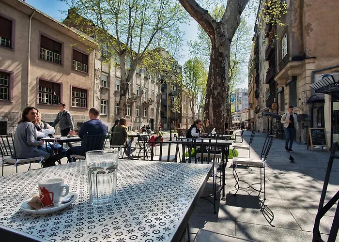 Hostgost Selected - Skadarlija Square